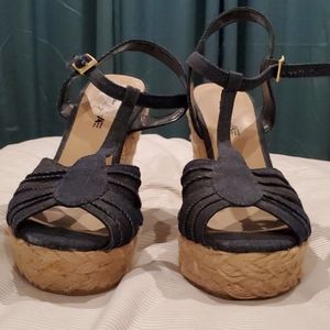 American Eagle Wedge Heels